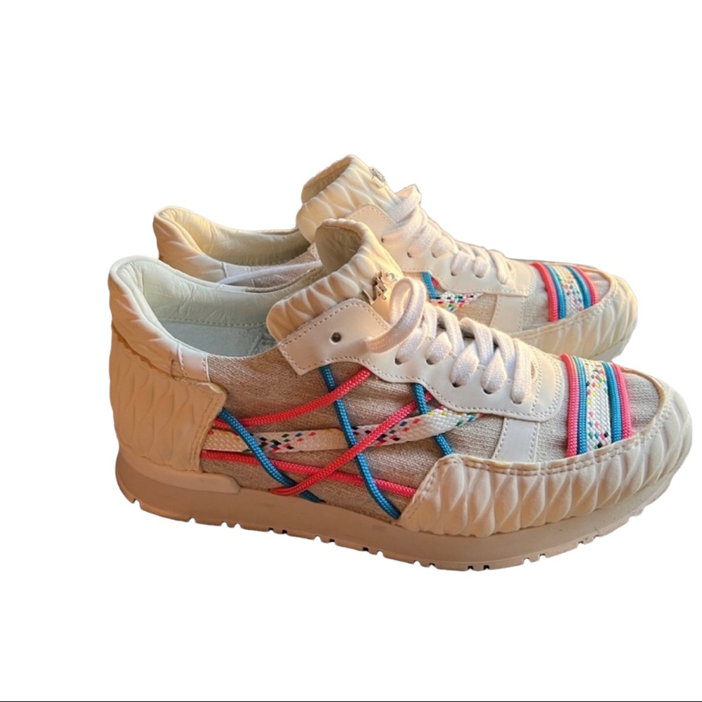 L4K3 sneakers